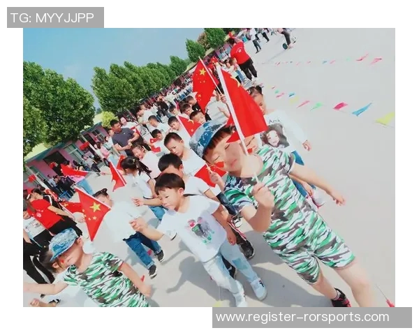 黄敏回顾足球生涯的辉煌与挑战，分享成长故事与未来展望